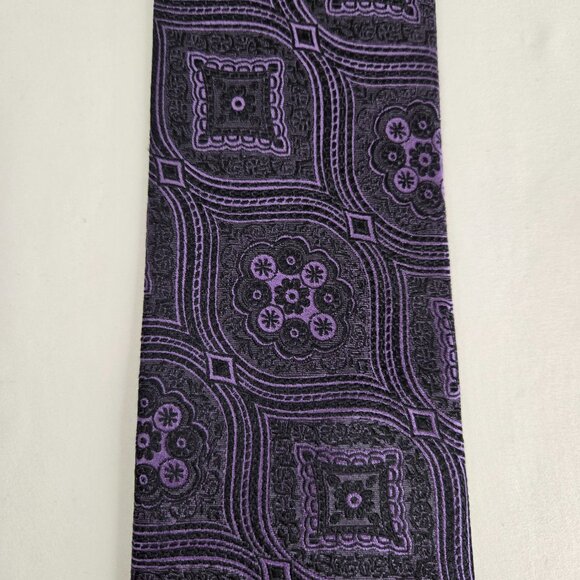 Emilio Ponti Roma Milano Handmade %100 Silk Purple and Black Abstract Design Tie - Picture 3 of 5